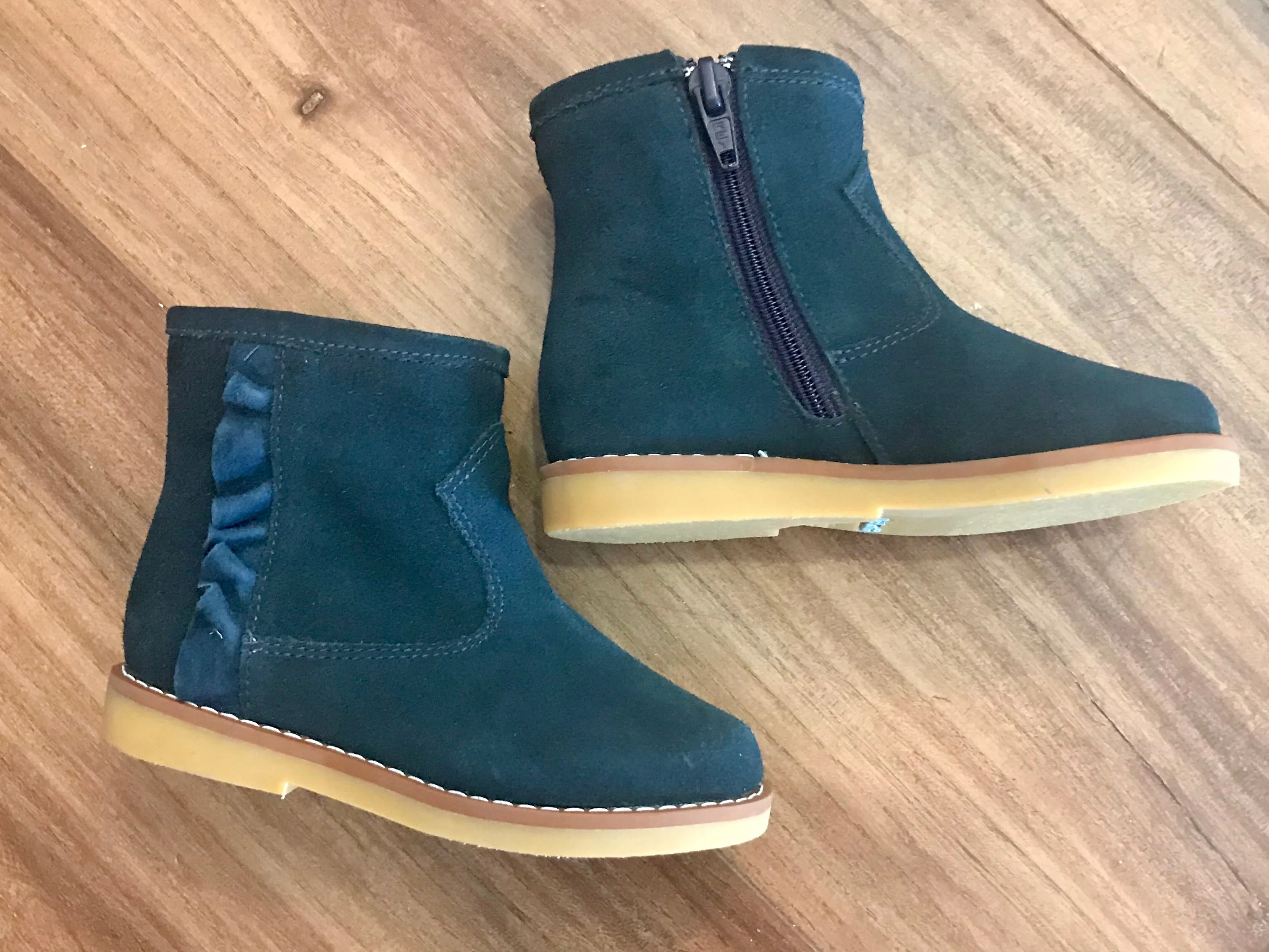 Bootie with Ruffles Elephantito