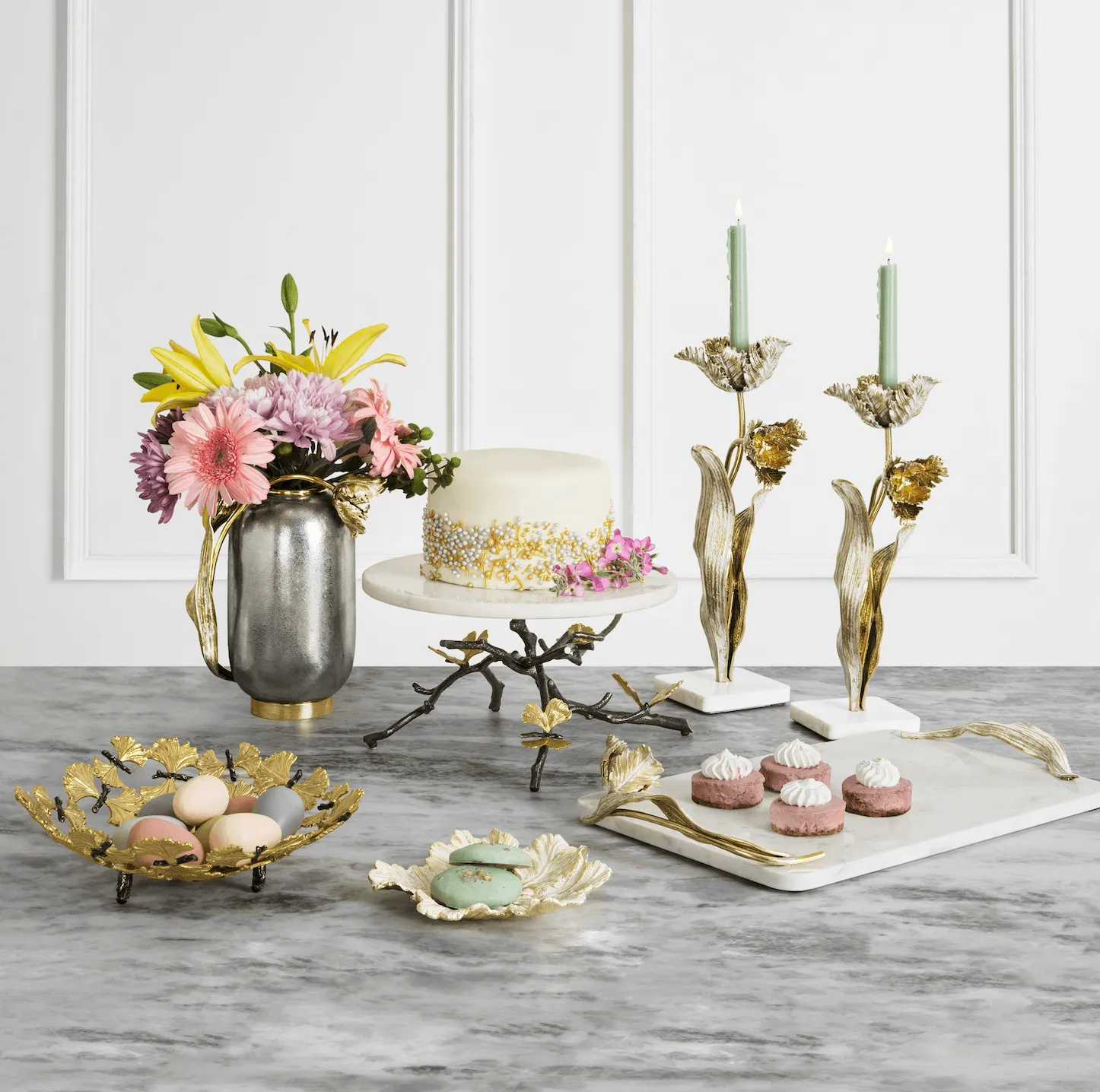 Tulip Cheeseboard with Knife